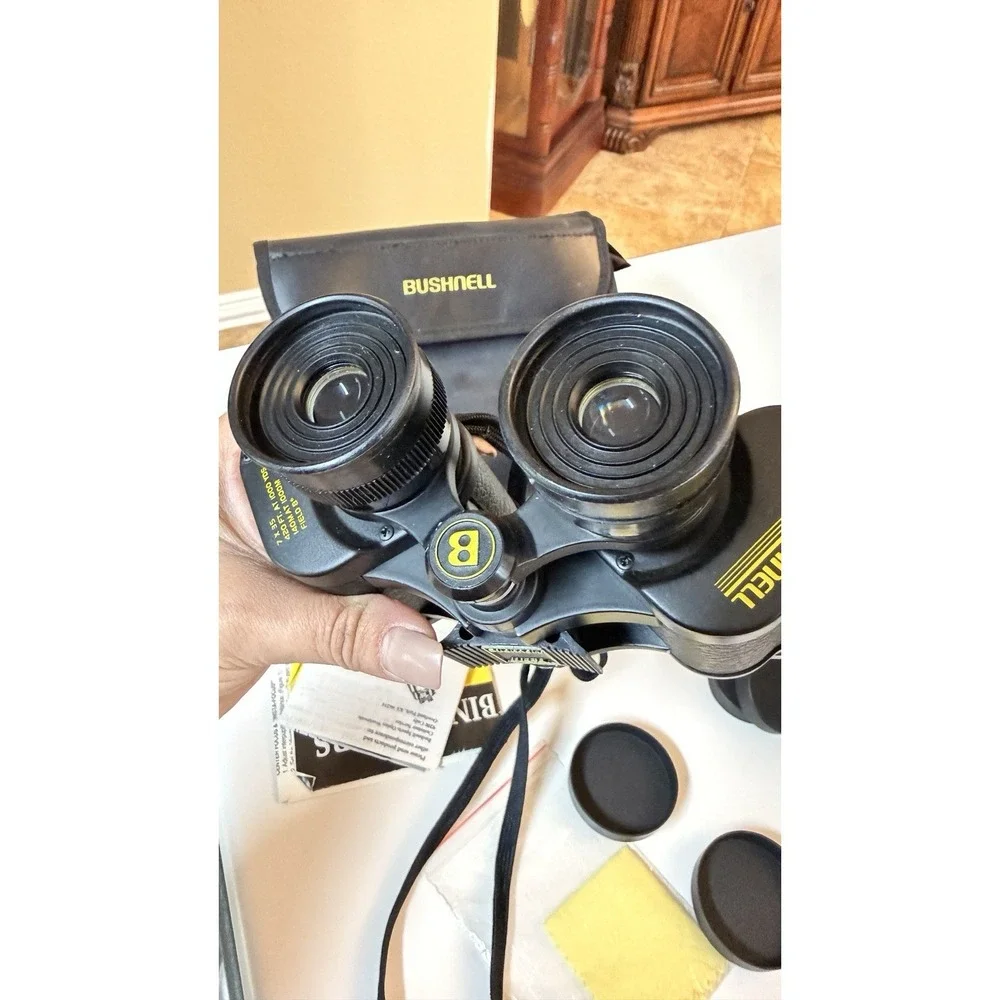 Bushnell Insta Focus‎ 7x35 Binoculars Wide Angle 420FT Case Japan Vintage